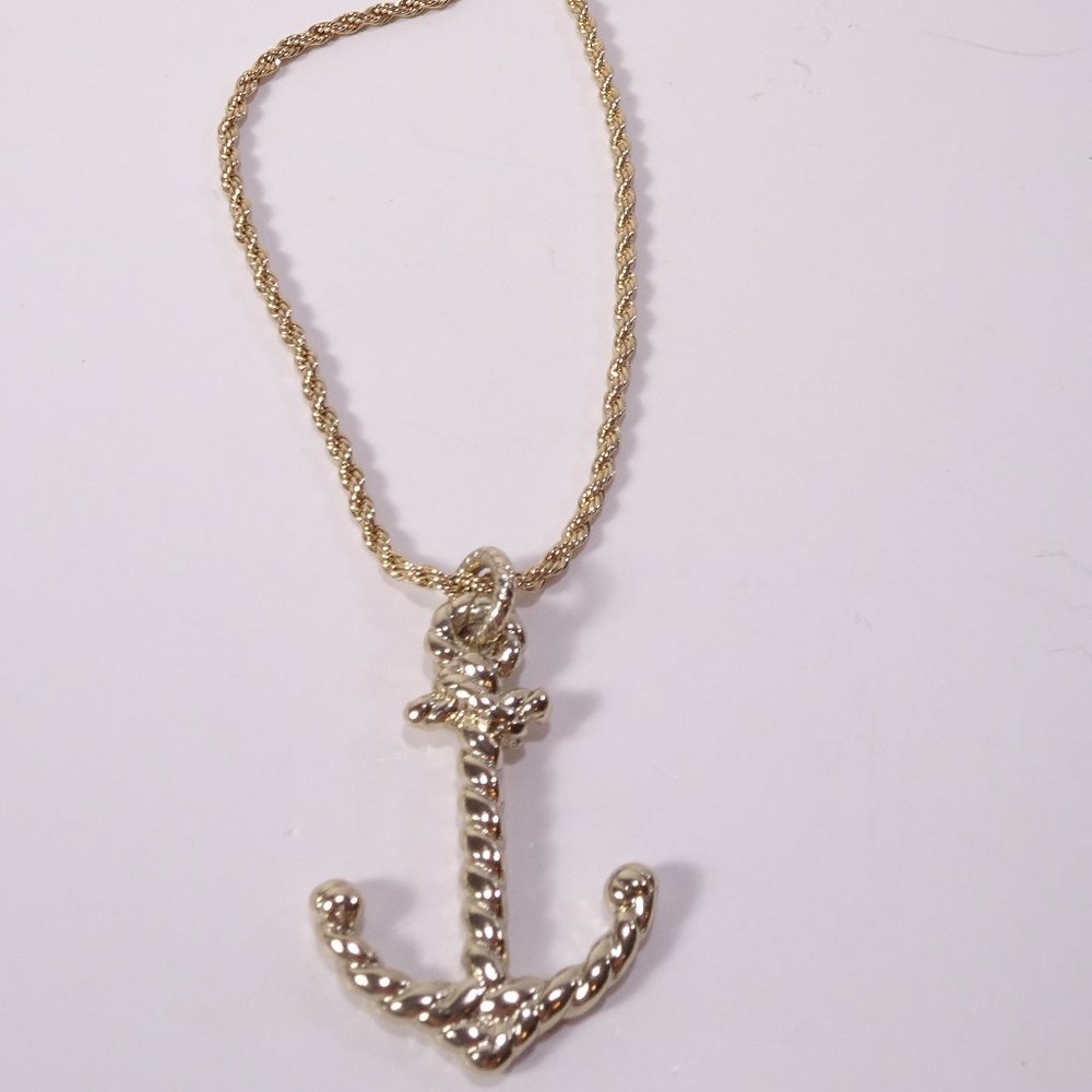 Banana Republic Roots of BR Gold Ribbon Rope Anchor Pendant Necklace NWT 88 - Picture 10 of 15